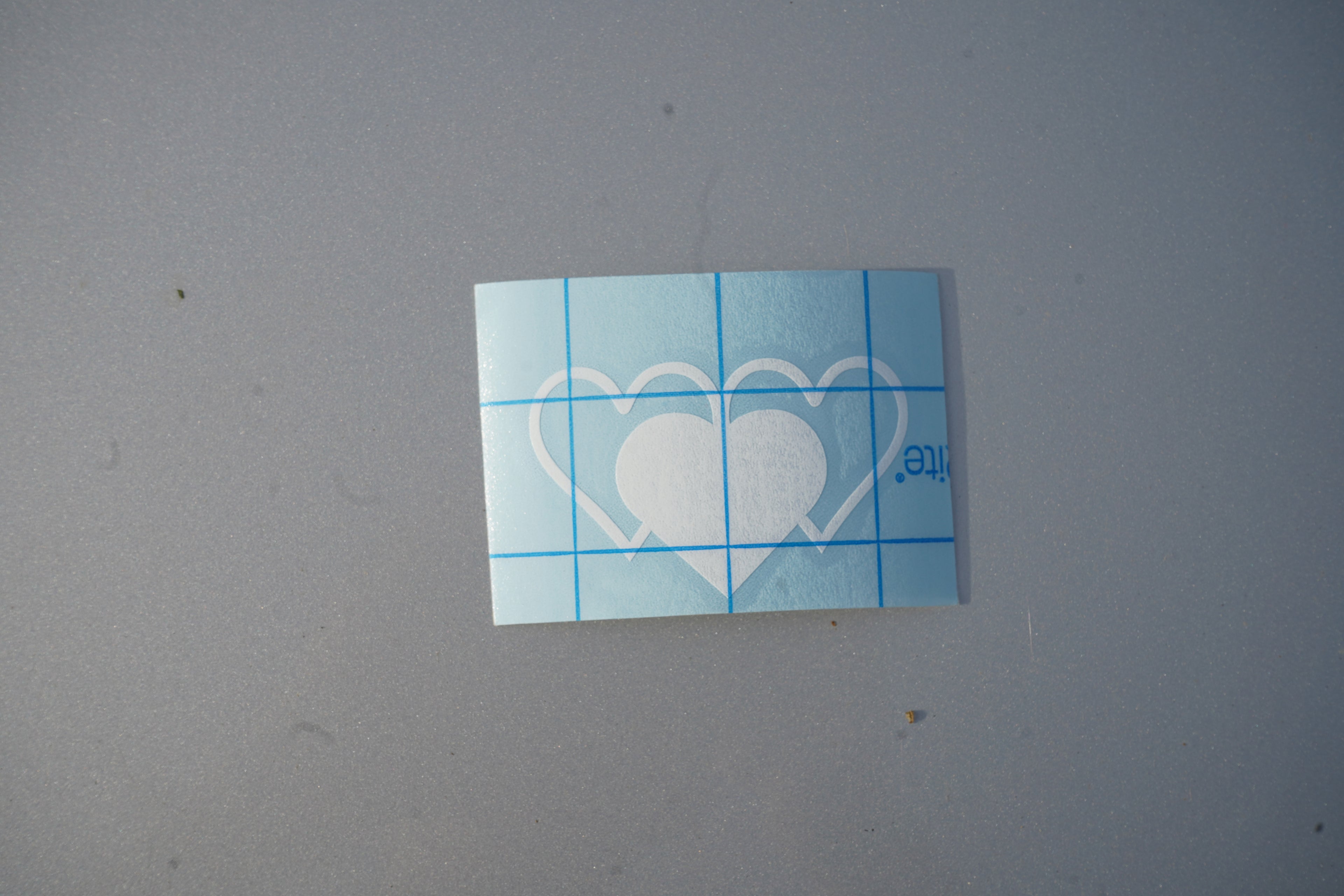 THREE HEARTS LOGO DECAL